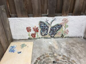  mosaics in Arganil bed and breakfast 