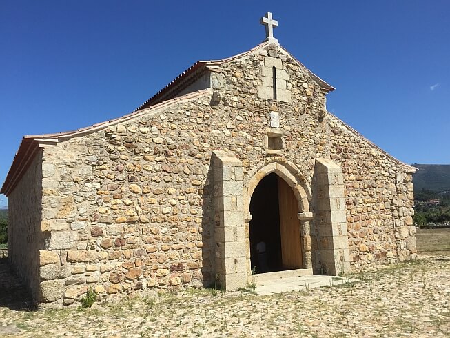 Sao-Pedro-capela-Arganil-onthaasten-in-Centraal-Portugal Sao-Pedro-capela-Arganil-onthaasten-in-Centraal-Portugal