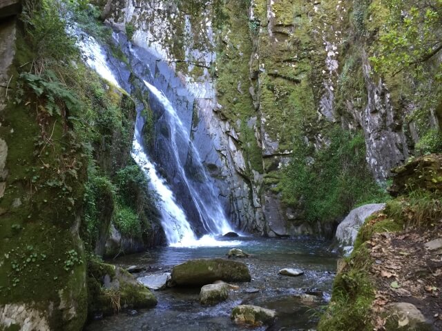 Fraga da Pena waterval Bezienswaardigheden vanuit accommodatie in Arganil Fraga da Pena